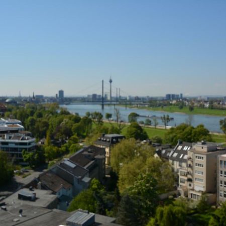 Luxury Apartment In Duesseldorf Near Trade Fair Экстерьер фото